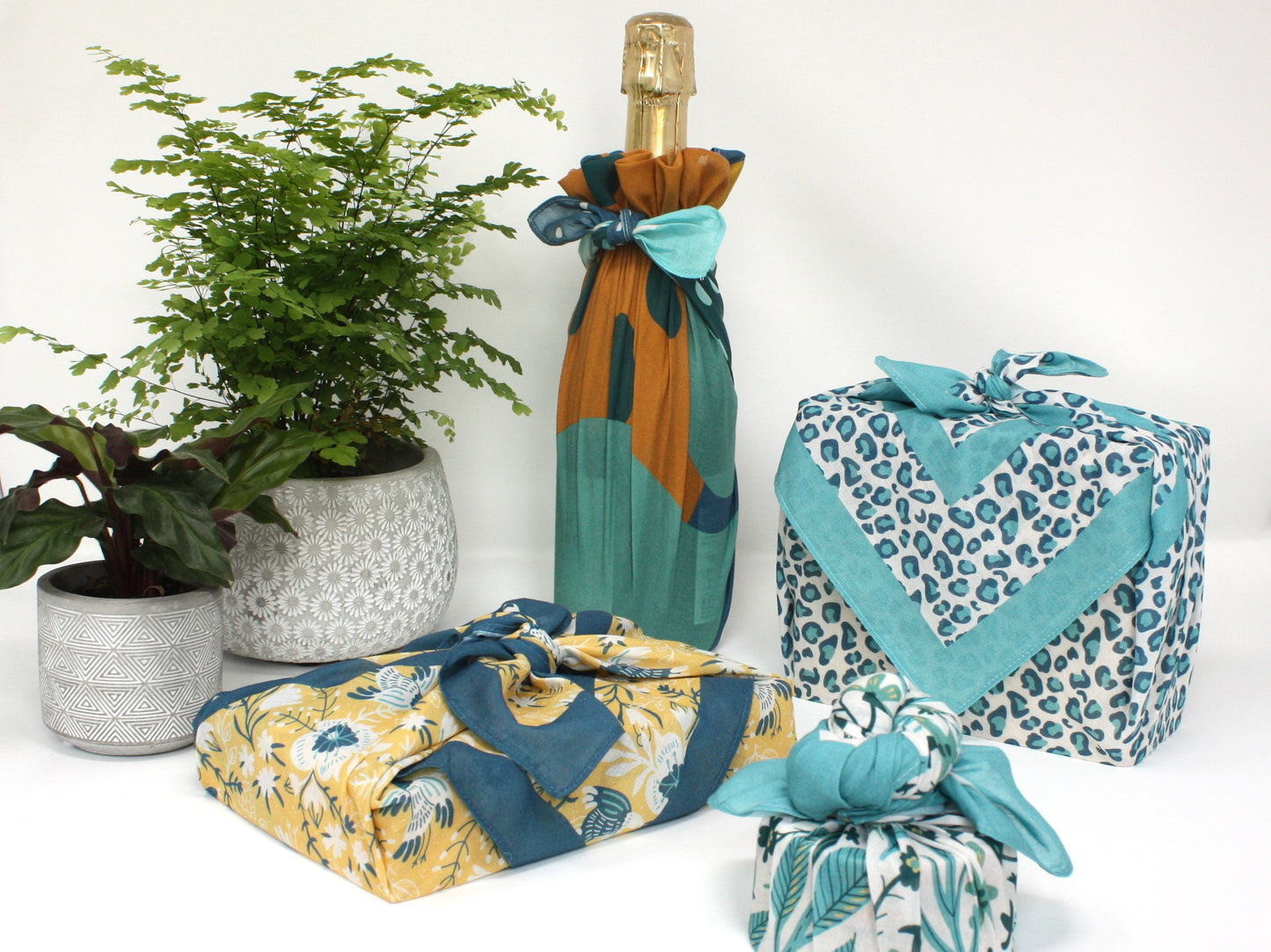 Furoshiki fabric gift wrap 53cm - Leopard natural