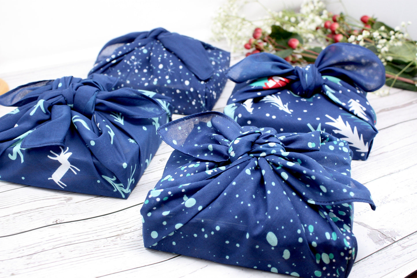 Set of 4 Christmas furoshiki fabric wraps - midnight blue