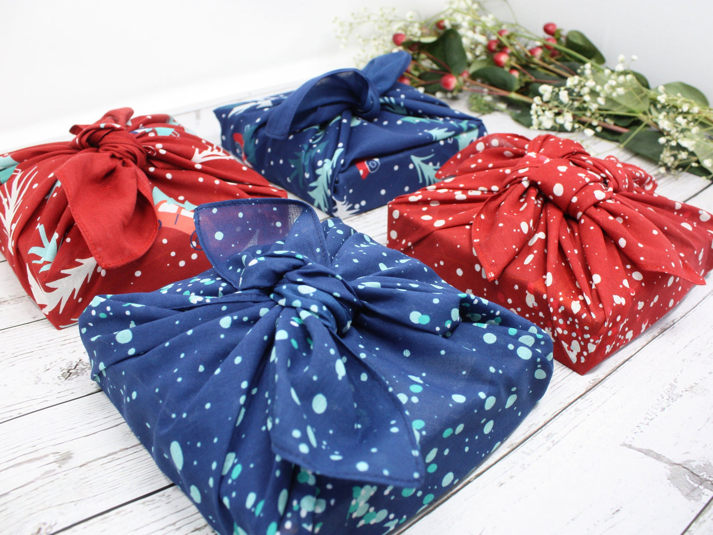 Set of 4 Christmas furoshiki fabric wraps - midnight blue