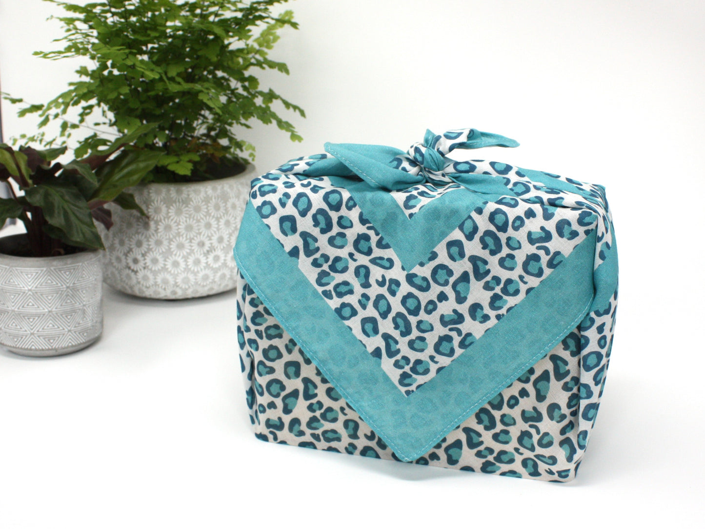 Furoshiki fabric gift wrap 53cm - Leopard natural