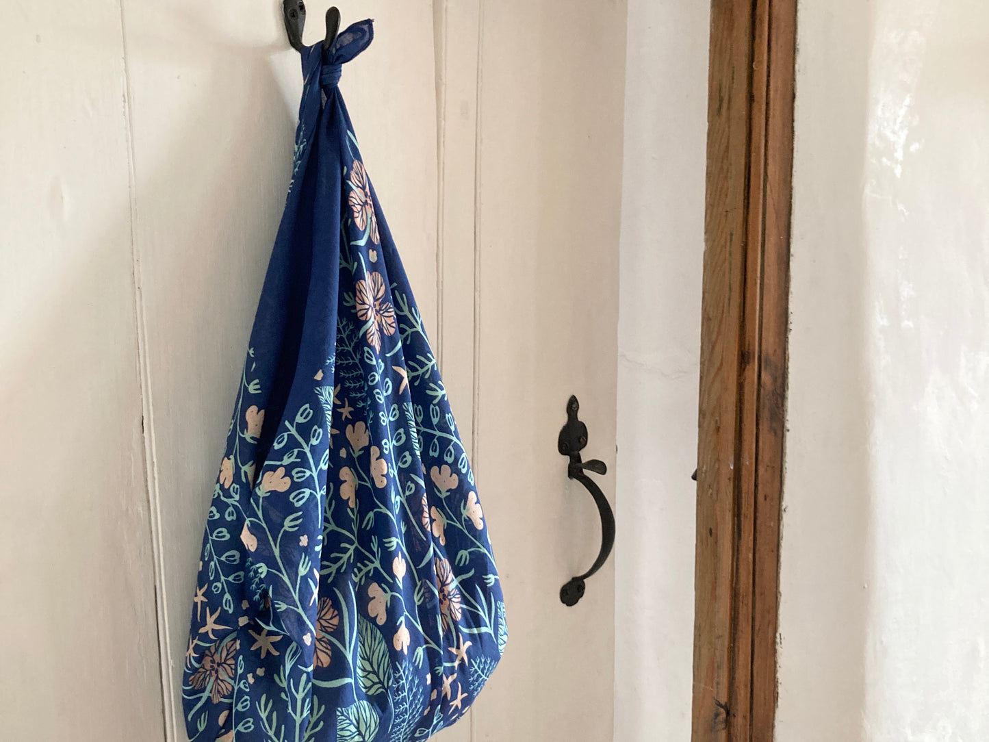 Large furoshiki fabric gift wrap 80cm Bee
