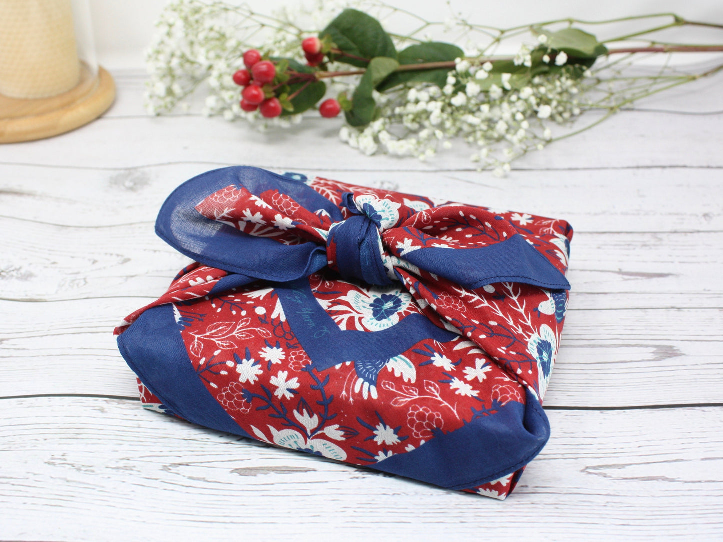 Furoshiki fabric wrap medium - doves